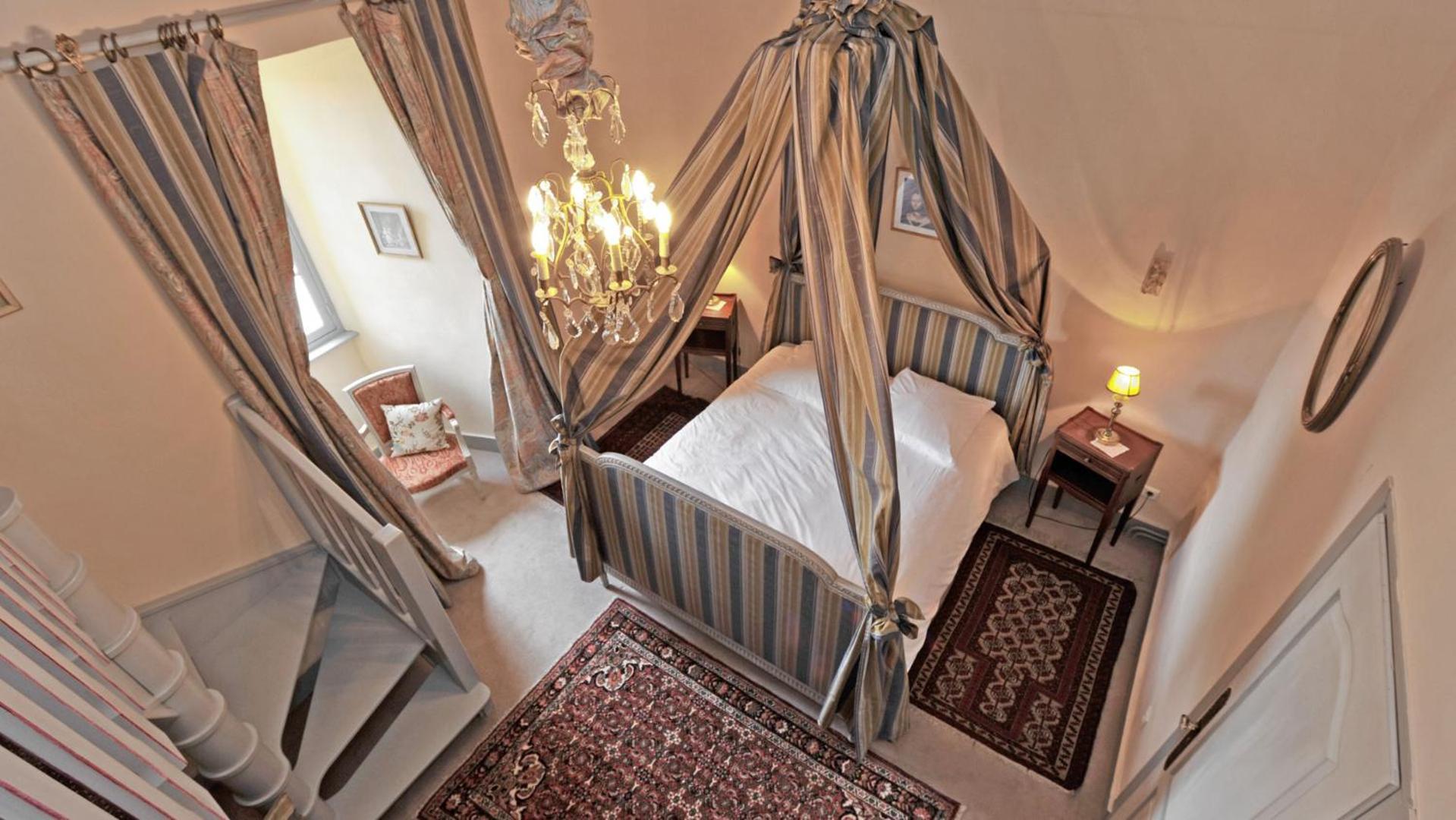 Chateau Royal De Saint-Saturnin Eksteriør billede
